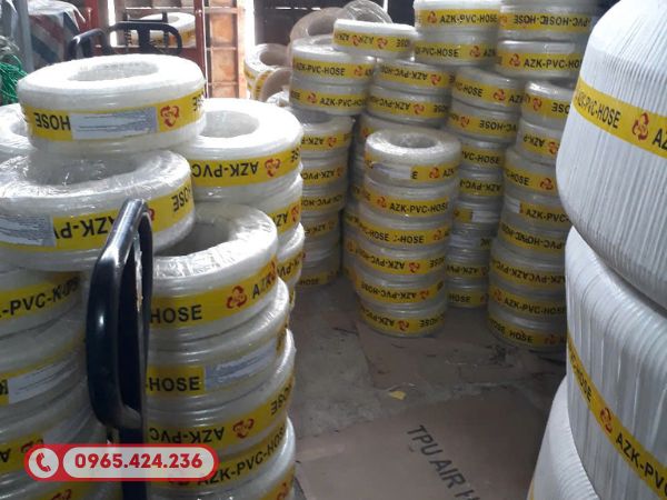 chuẩn bị ống nhựa lưới dẻo tại kho AZK